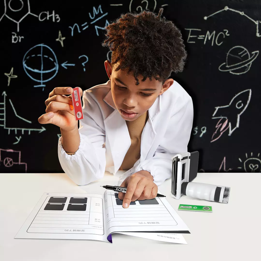 Children's Toy Portable Mini Microscope - Castle Anna