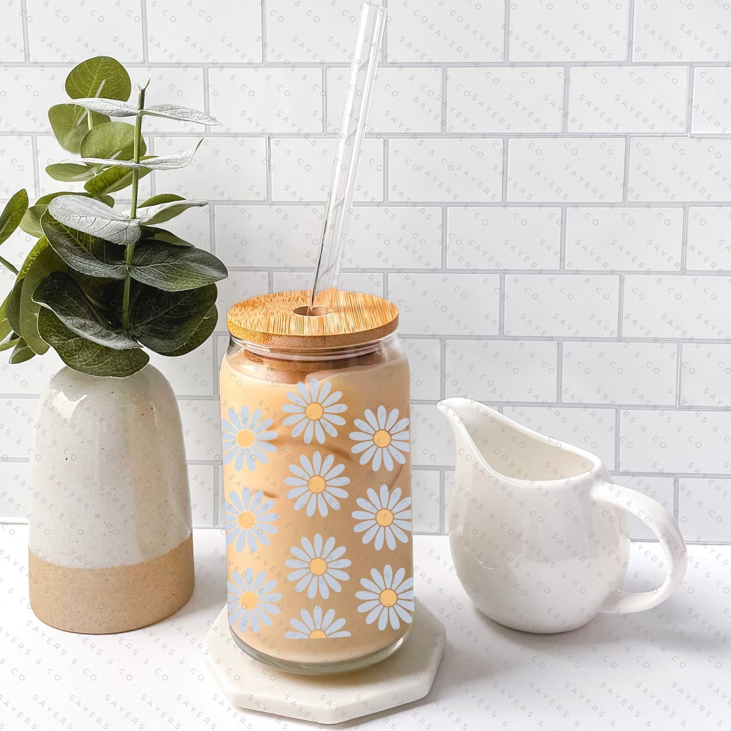 16oz Daisies Glass Cup with Bamboo Lid & Straw #100111 - Castle Anna