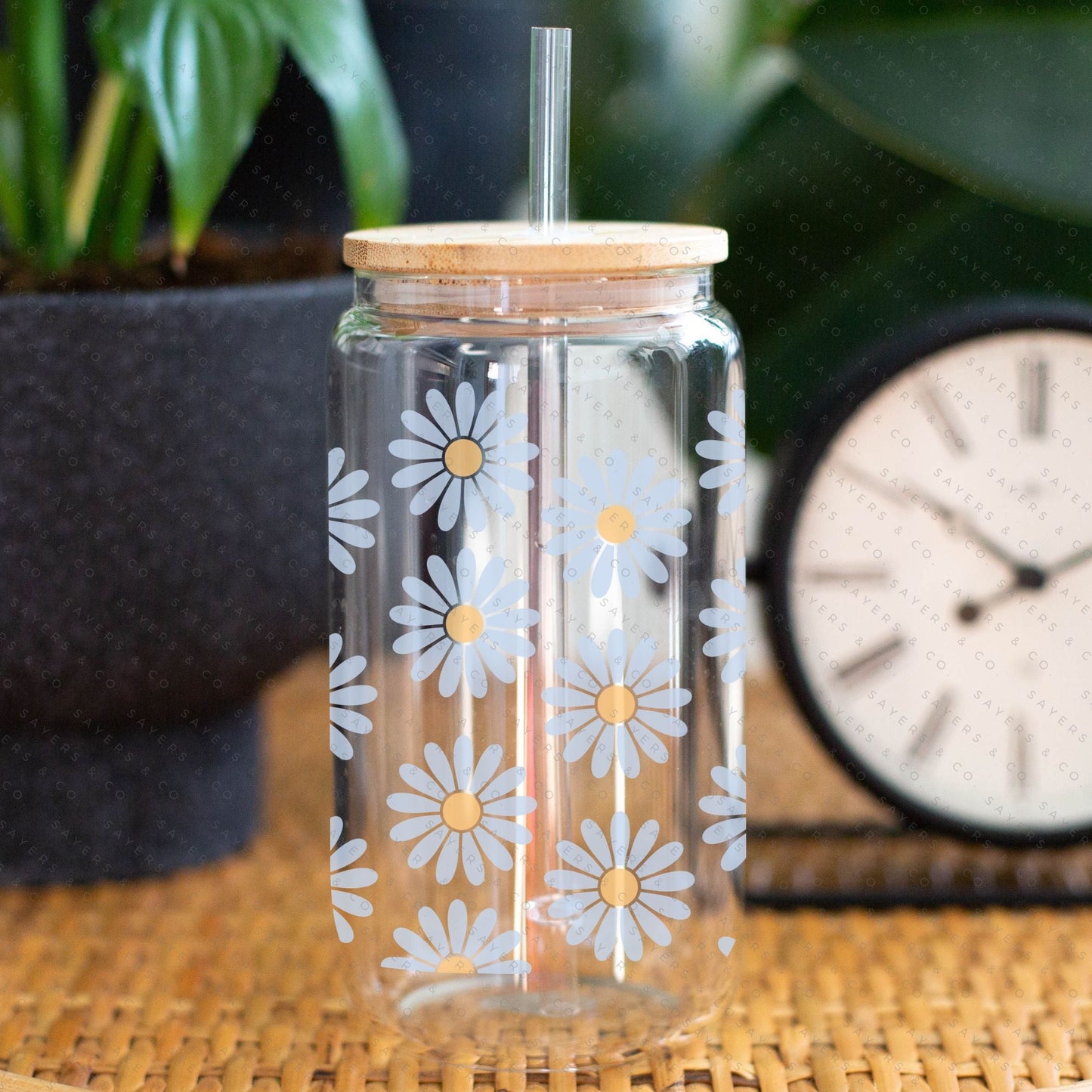 16oz Daisies Glass Cup with Bamboo Lid & Straw #100111 - Castle Anna