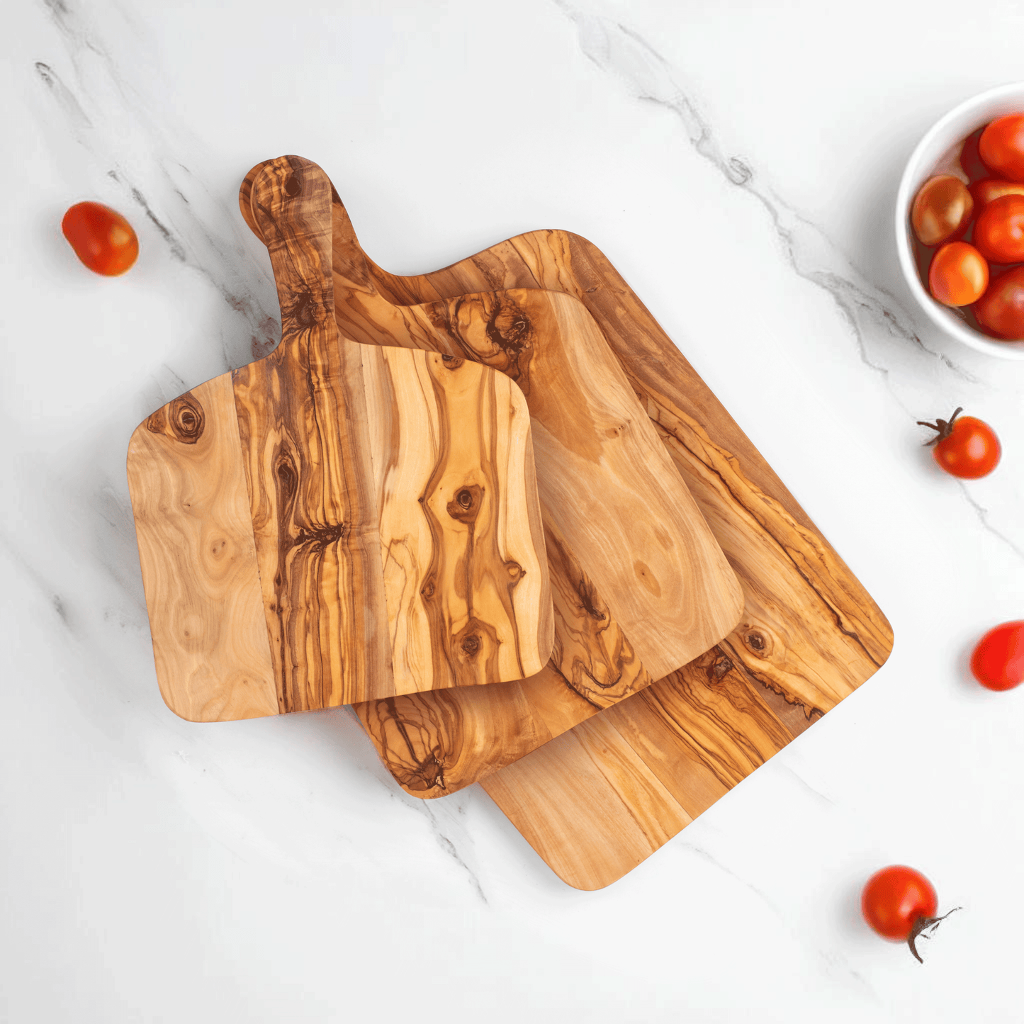 Handcrafted Olive Wood Rectangle Cutting Board with Handle - Castle Anna